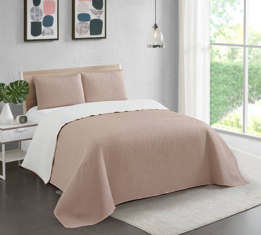 "Latte Dots" Reversible 3-Piece Jacquard Quilt Set
