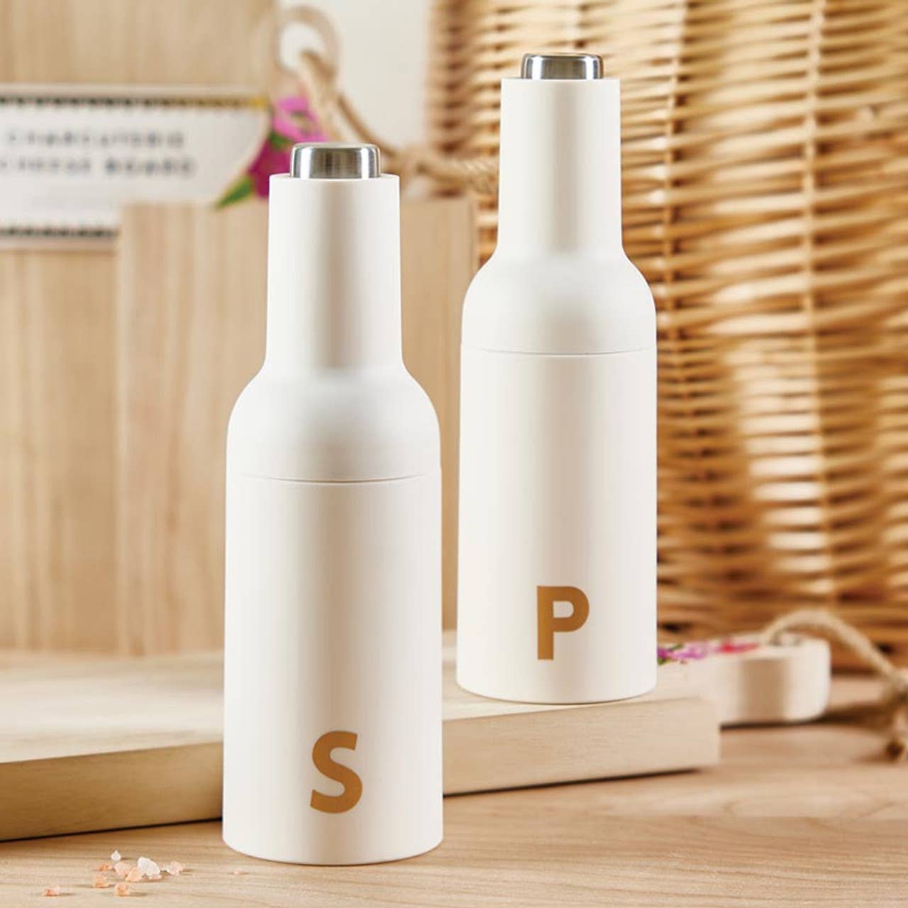 Electric Pepper Grinder - Matte Ivory